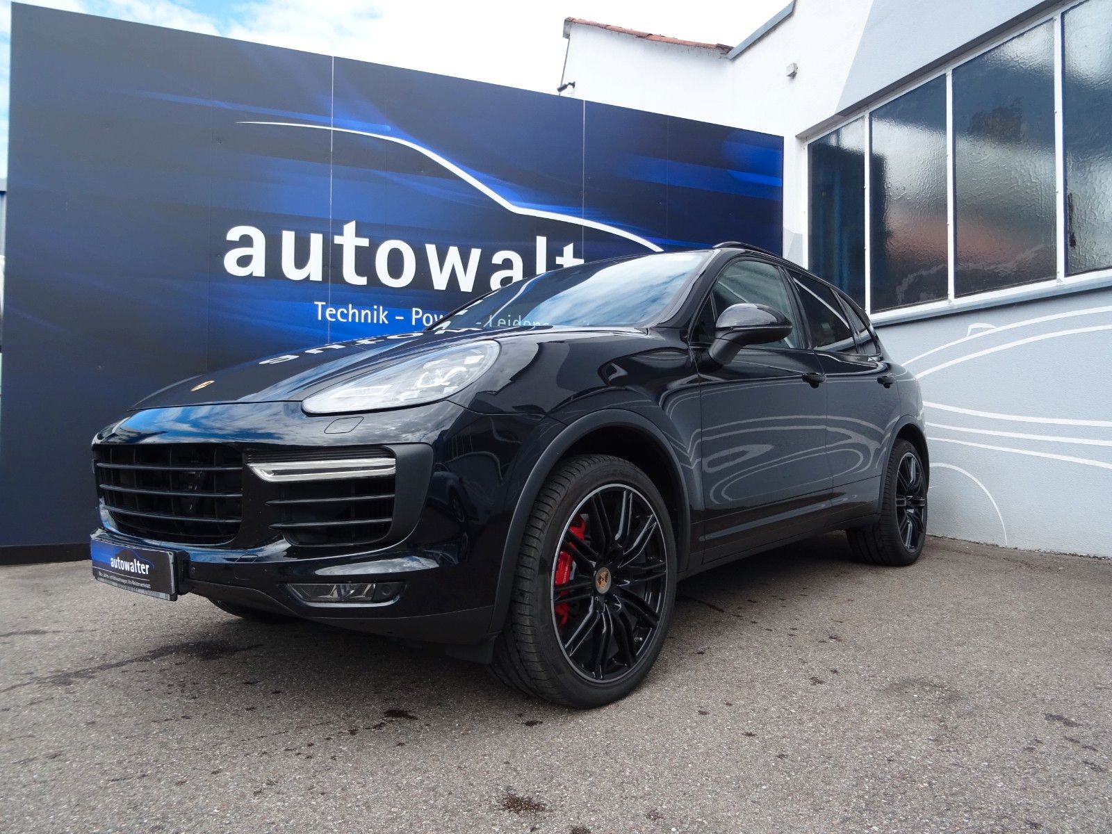 Fahrzeugabbildung Porsche Cayenne Turbo