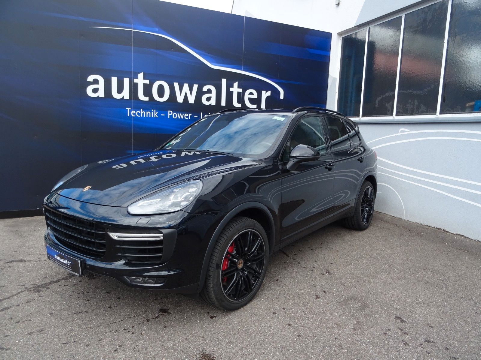 Fahrzeugabbildung Porsche Cayenne Turbo