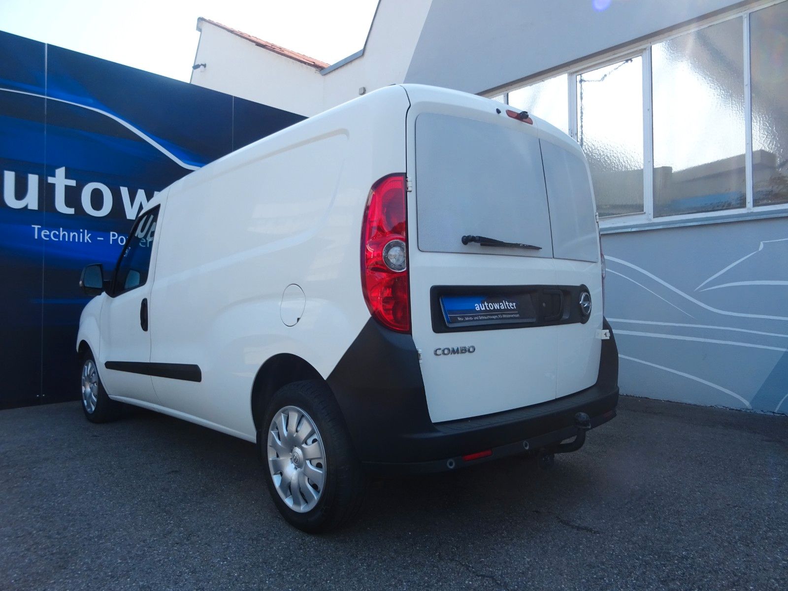 Fahrzeugabbildung Opel Combo D Kasten L2H1 2,4t