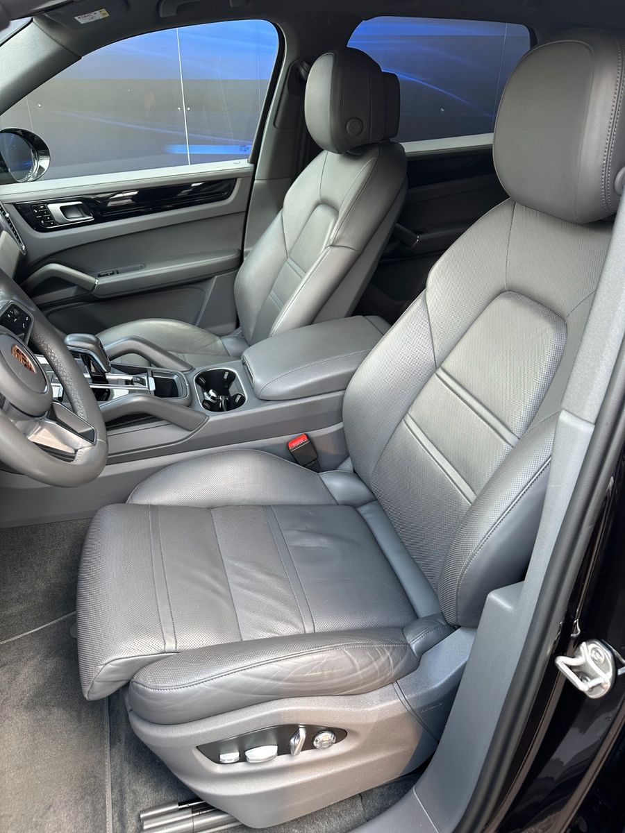 Fahrzeugabbildung Porsche Cayenne S-1.Hand-22 Zoll-Sitzbelüft-BOSE-Matrix