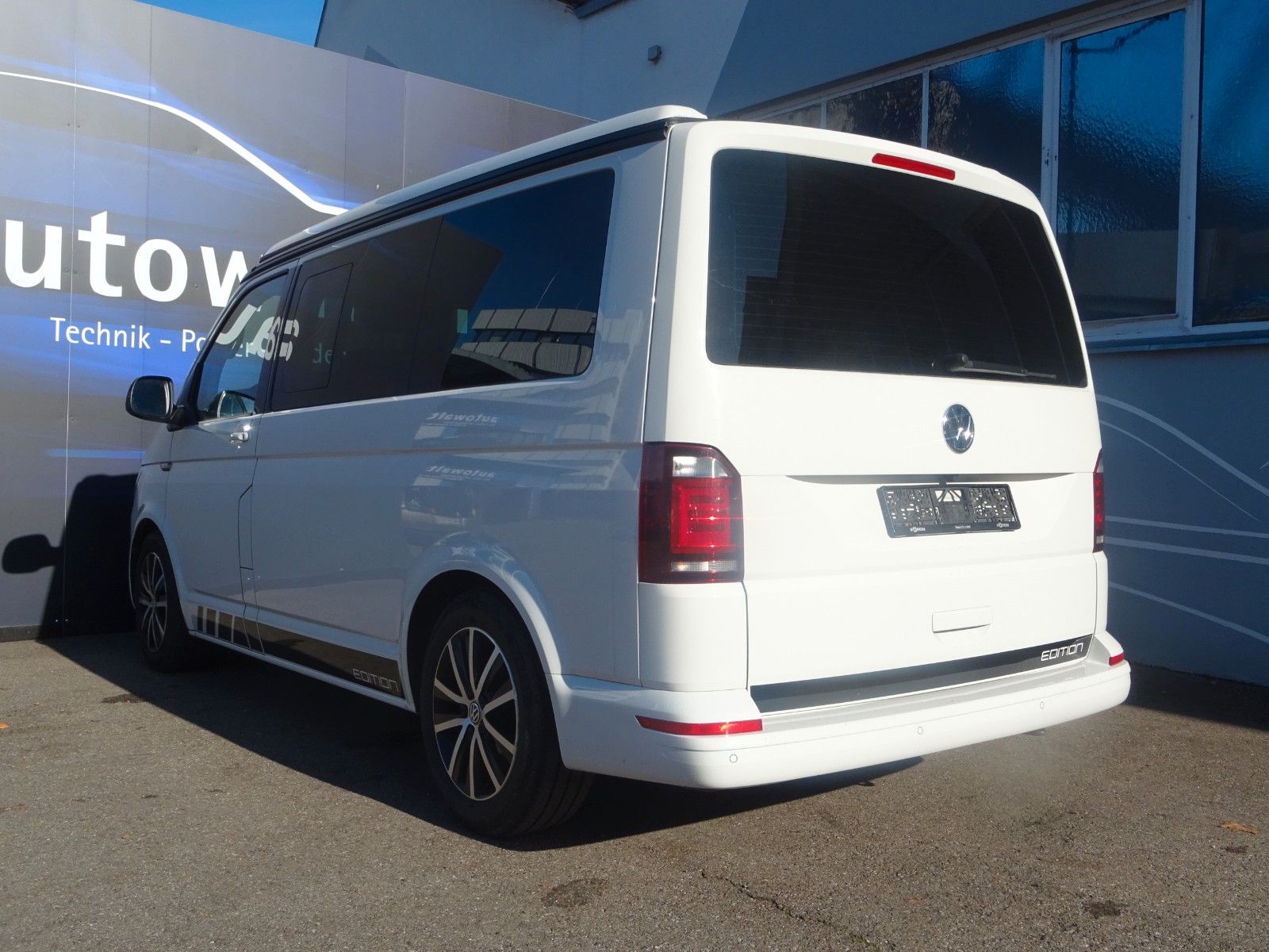 Fahrzeugabbildung Volkswagen T6 California California Beach Edition