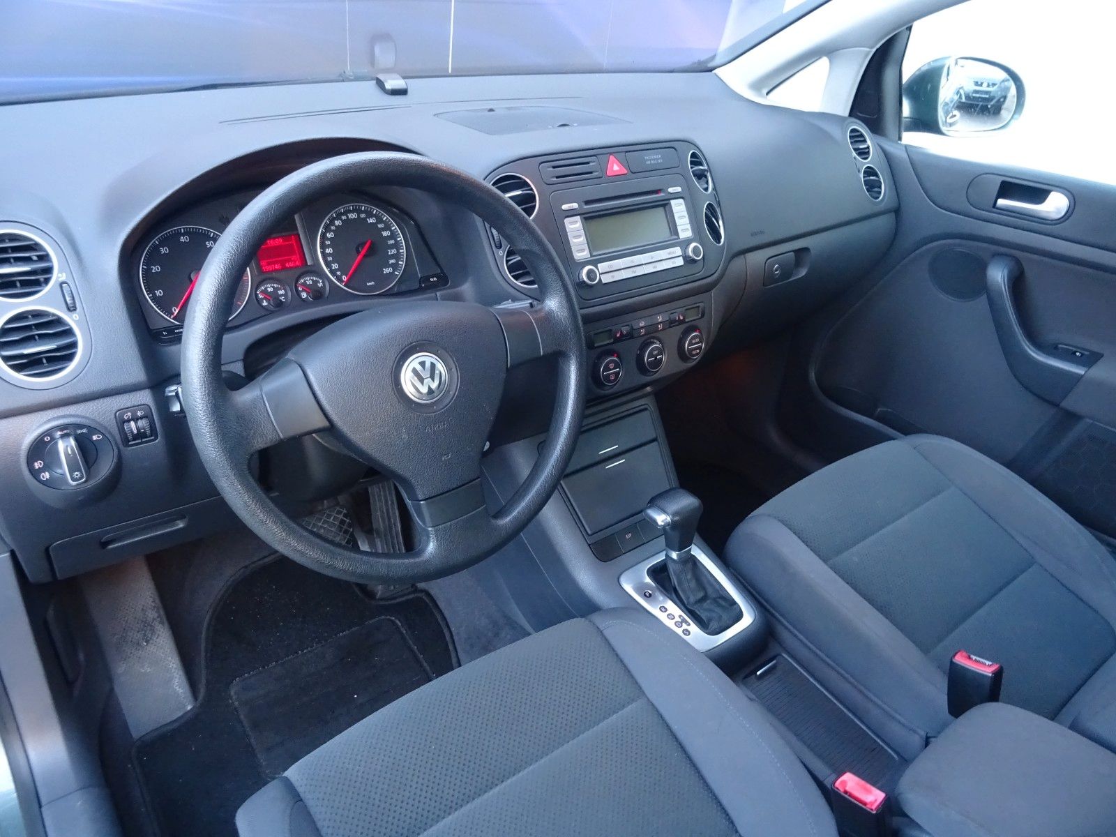 Fahrzeugabbildung Volkswagen Golf Plus V Comfortline