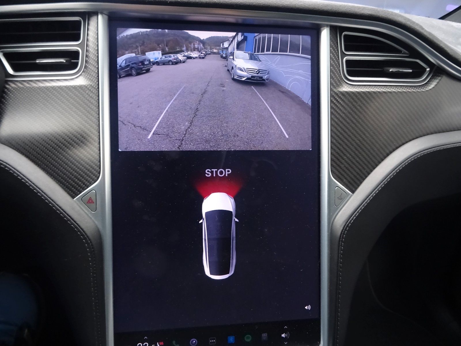 Fahrzeugabbildung Tesla Model X P90D Free Supercharging 6 Sitzer