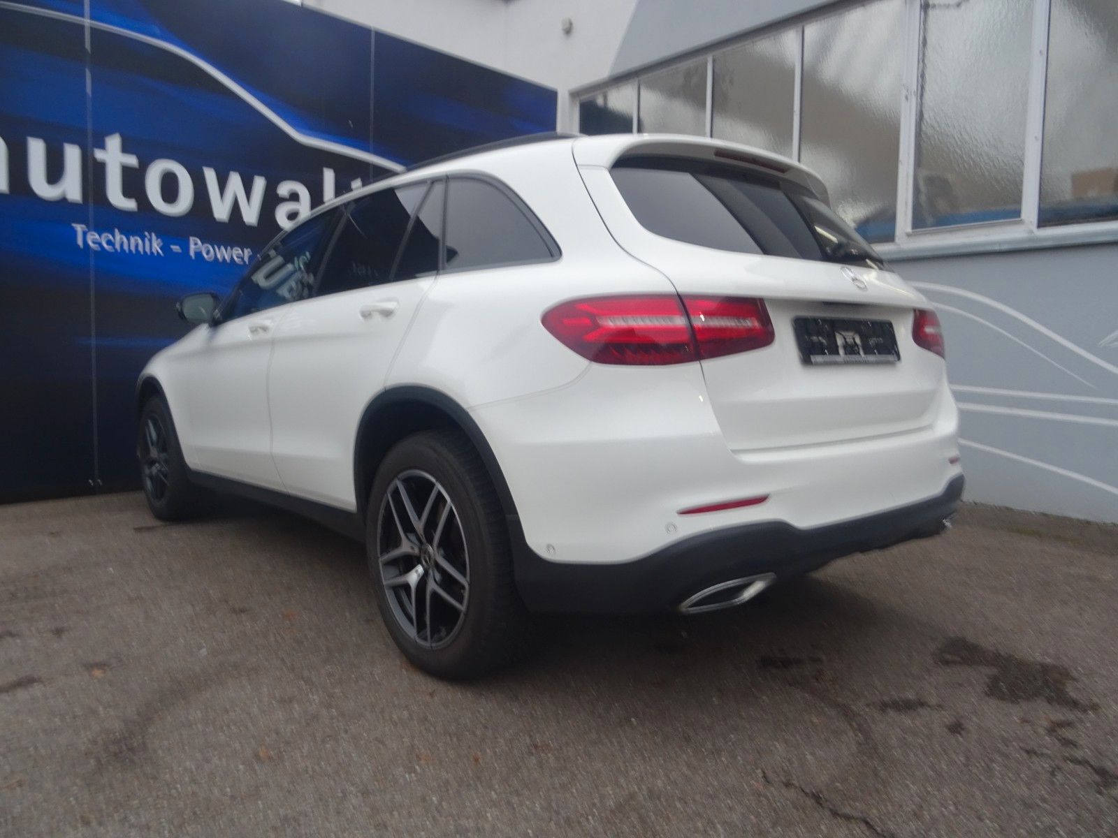 Fahrzeugabbildung Mercedes-Benz GLC 350 d 4Matic AMG Line,AHK schwenkbar,Head up