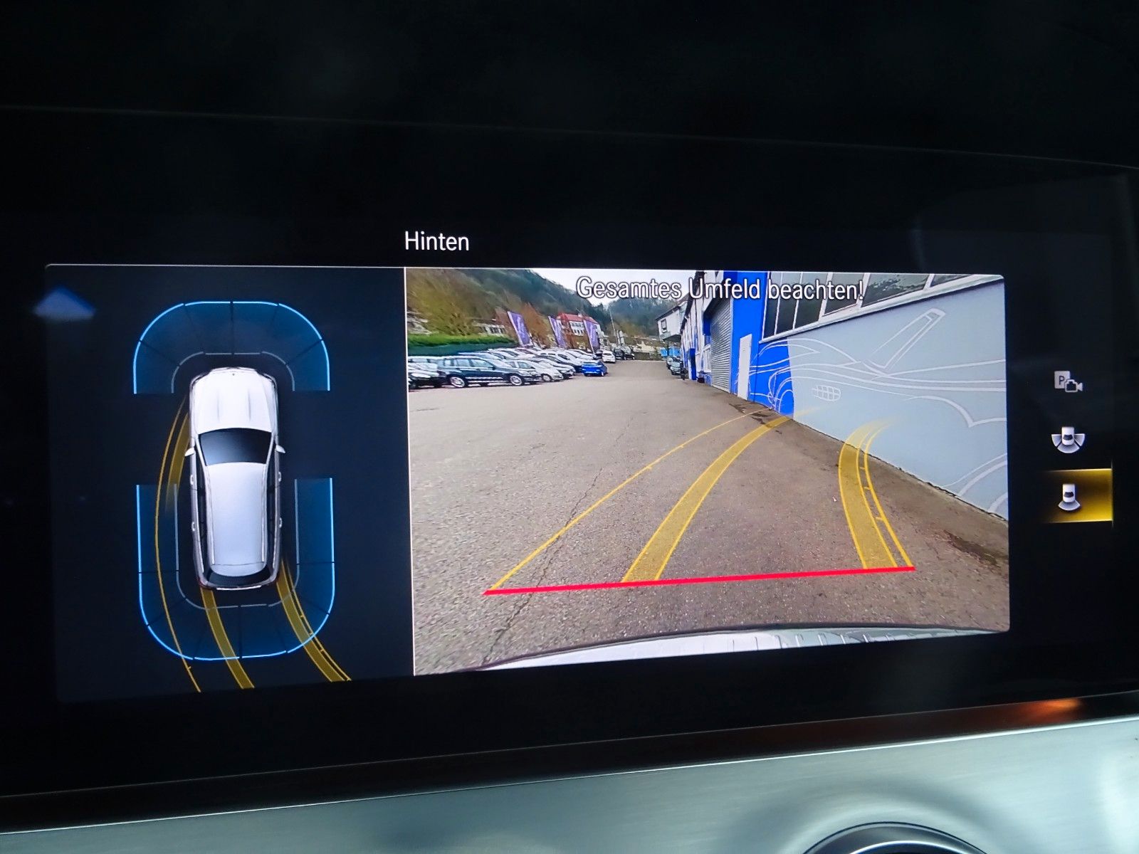 Fahrzeugabbildung Mercedes-Benz E 220 E -T Modell Avantgarde