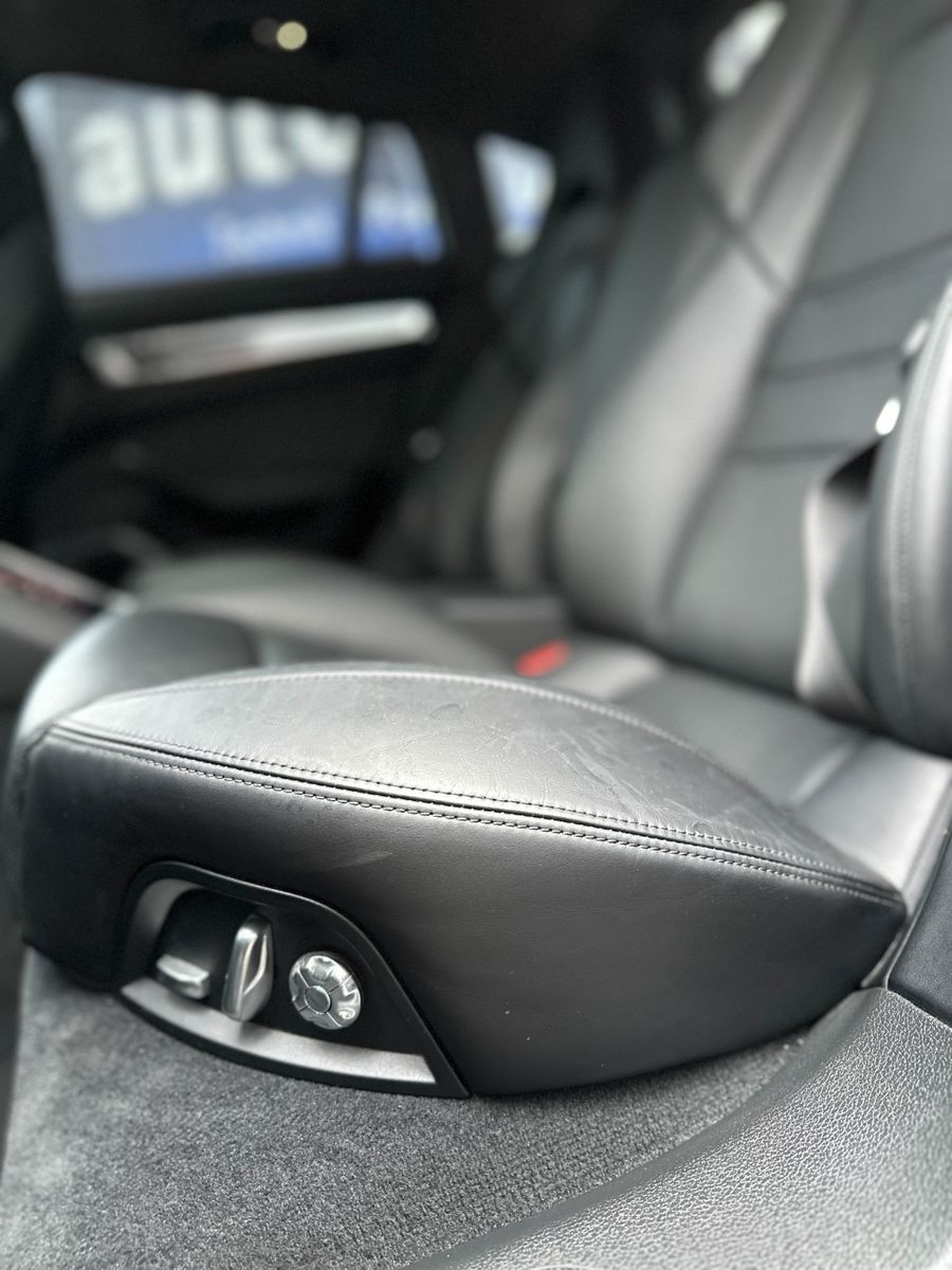 Fahrzeugabbildung Porsche Panamera Turbo-Vollausstattung-NP 202.000€