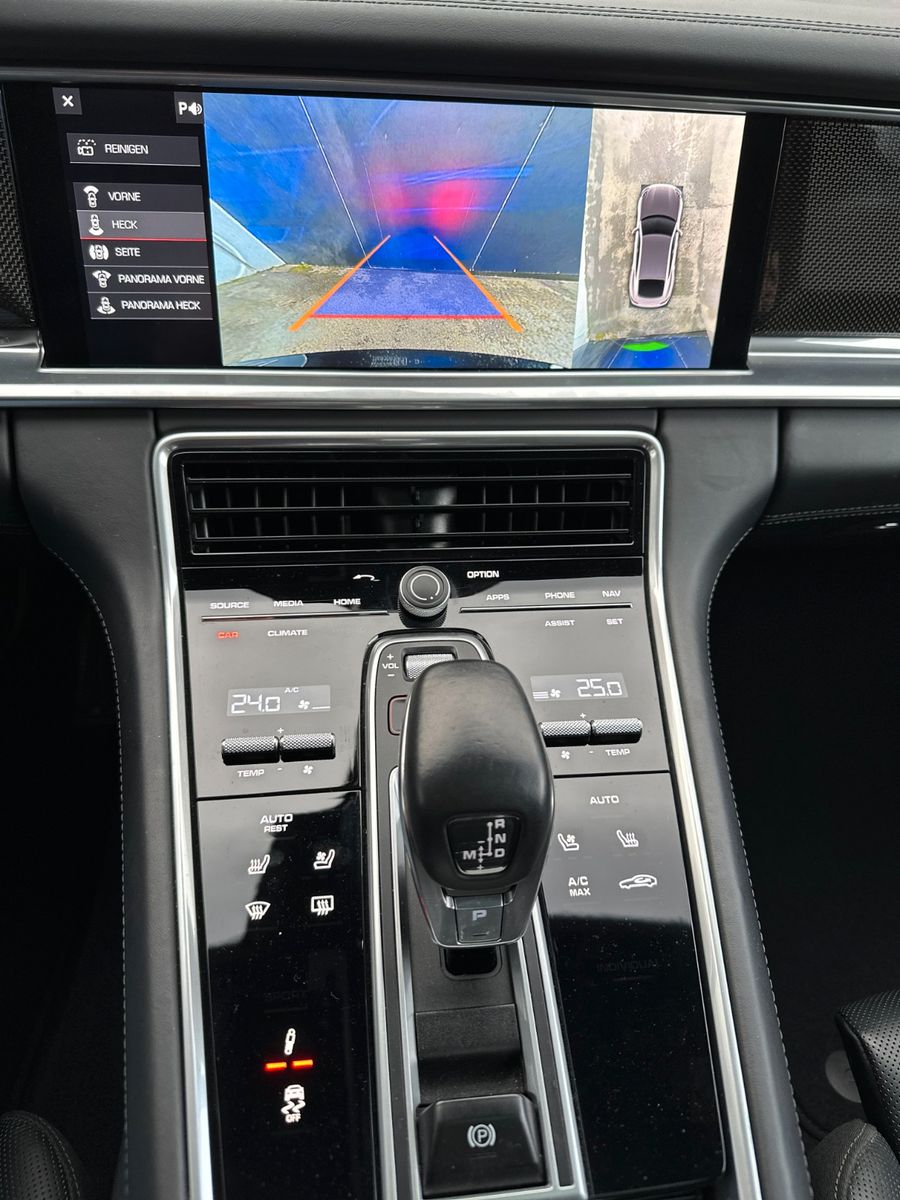Fahrzeugabbildung Porsche Panamera Turbo-Vollausstattung-NP 202.000€