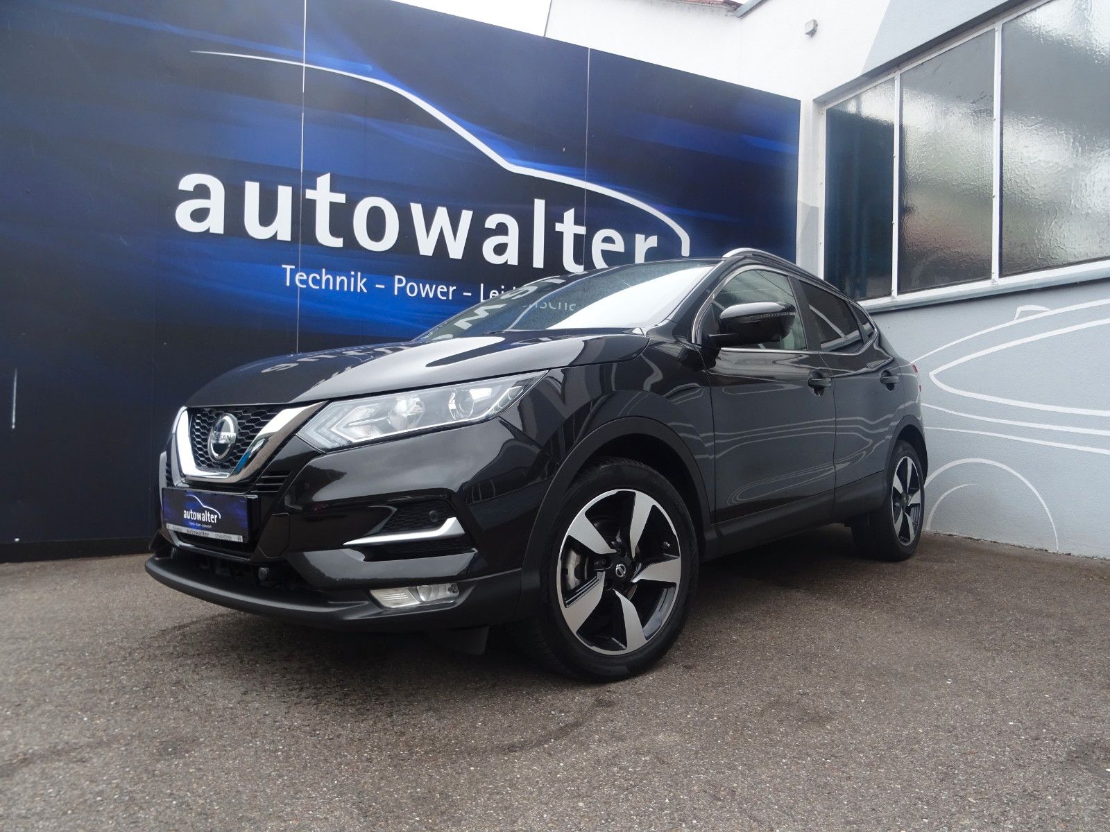 Nissan Qashqai Zama,Panodach,Kamera
