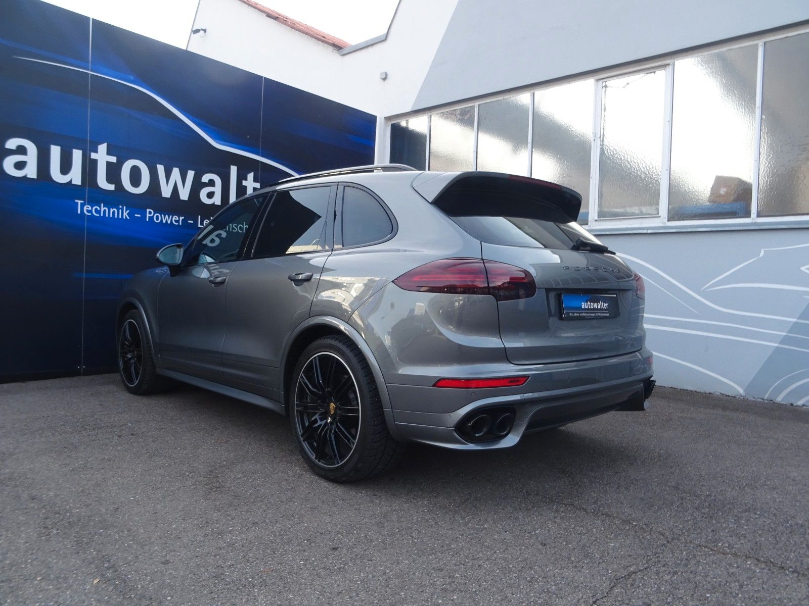 Fahrzeugabbildung Porsche Cayenne S Diesel