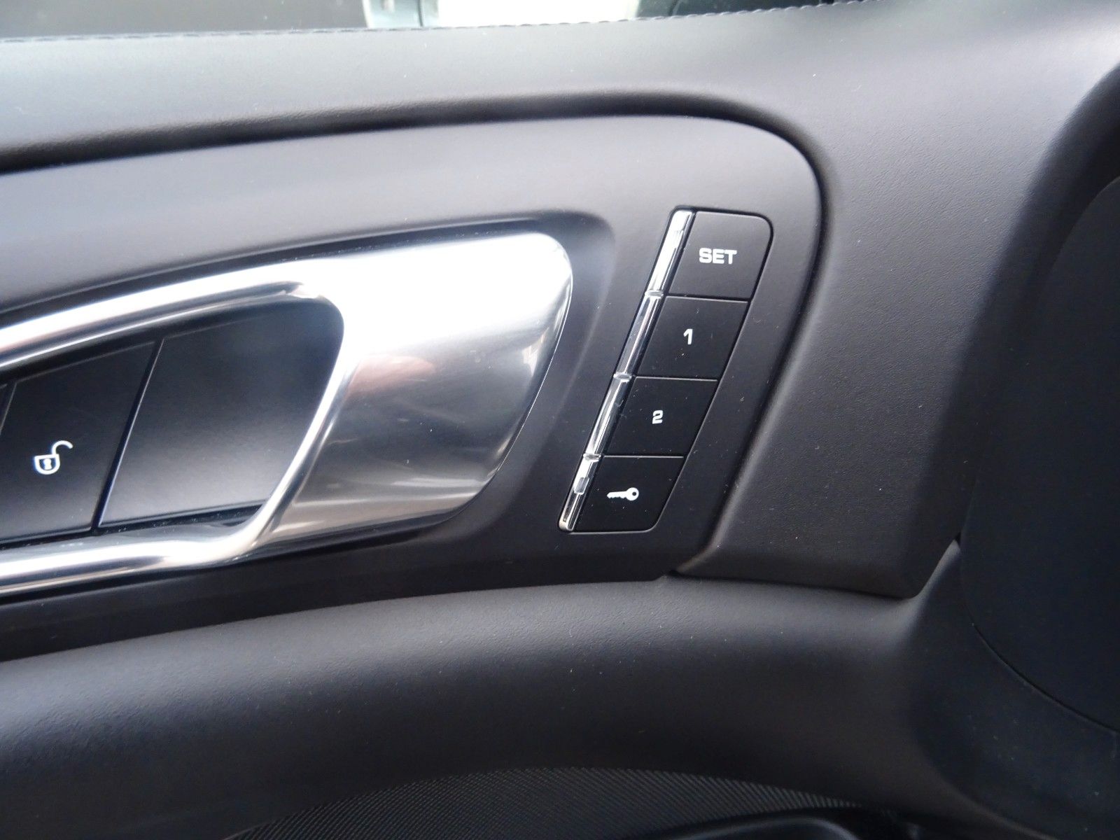 Fahrzeugabbildung Porsche Cayenne S Diesel