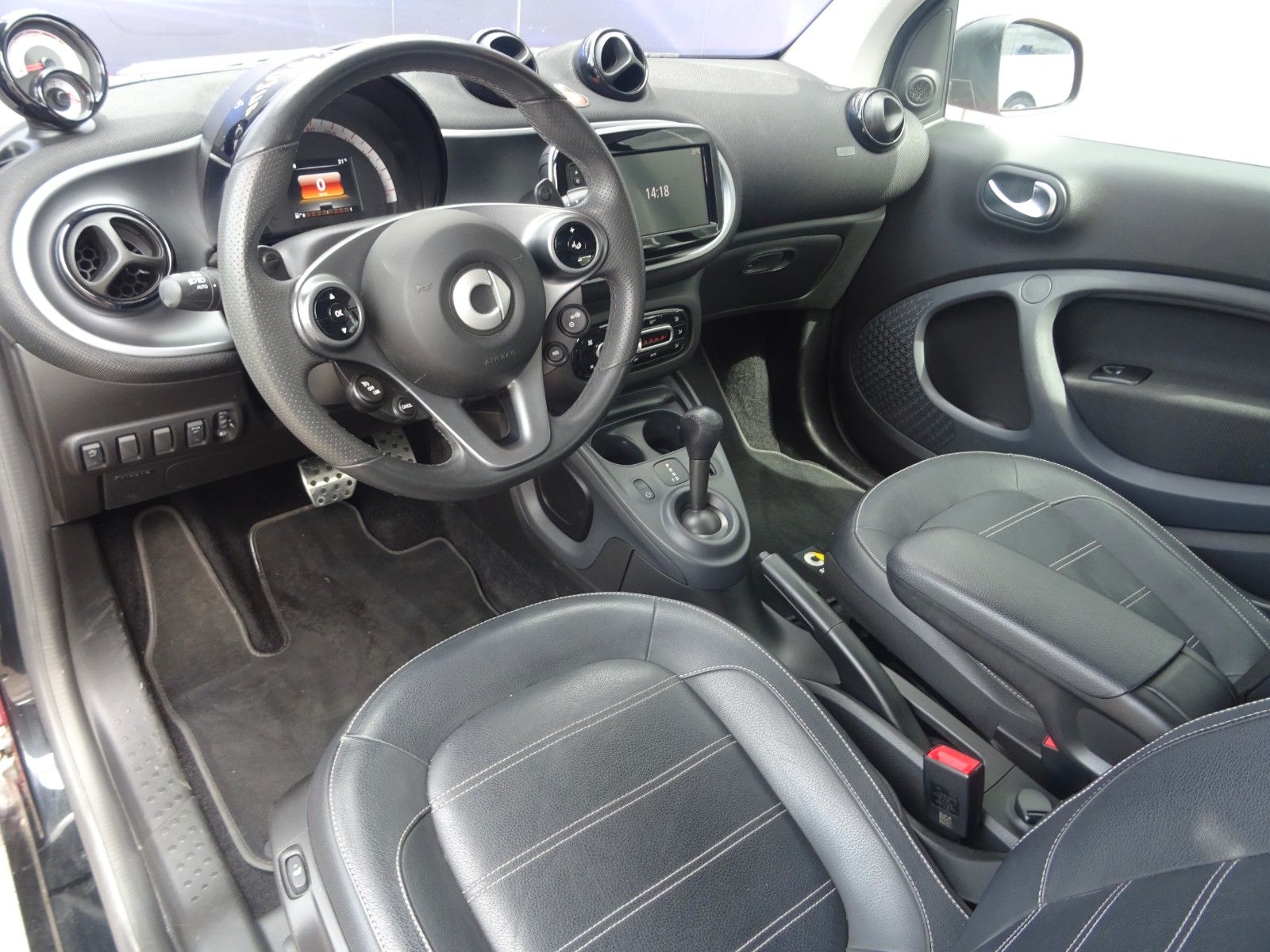 Fahrzeugabbildung Smart ForTwo fortwo coupe Prime