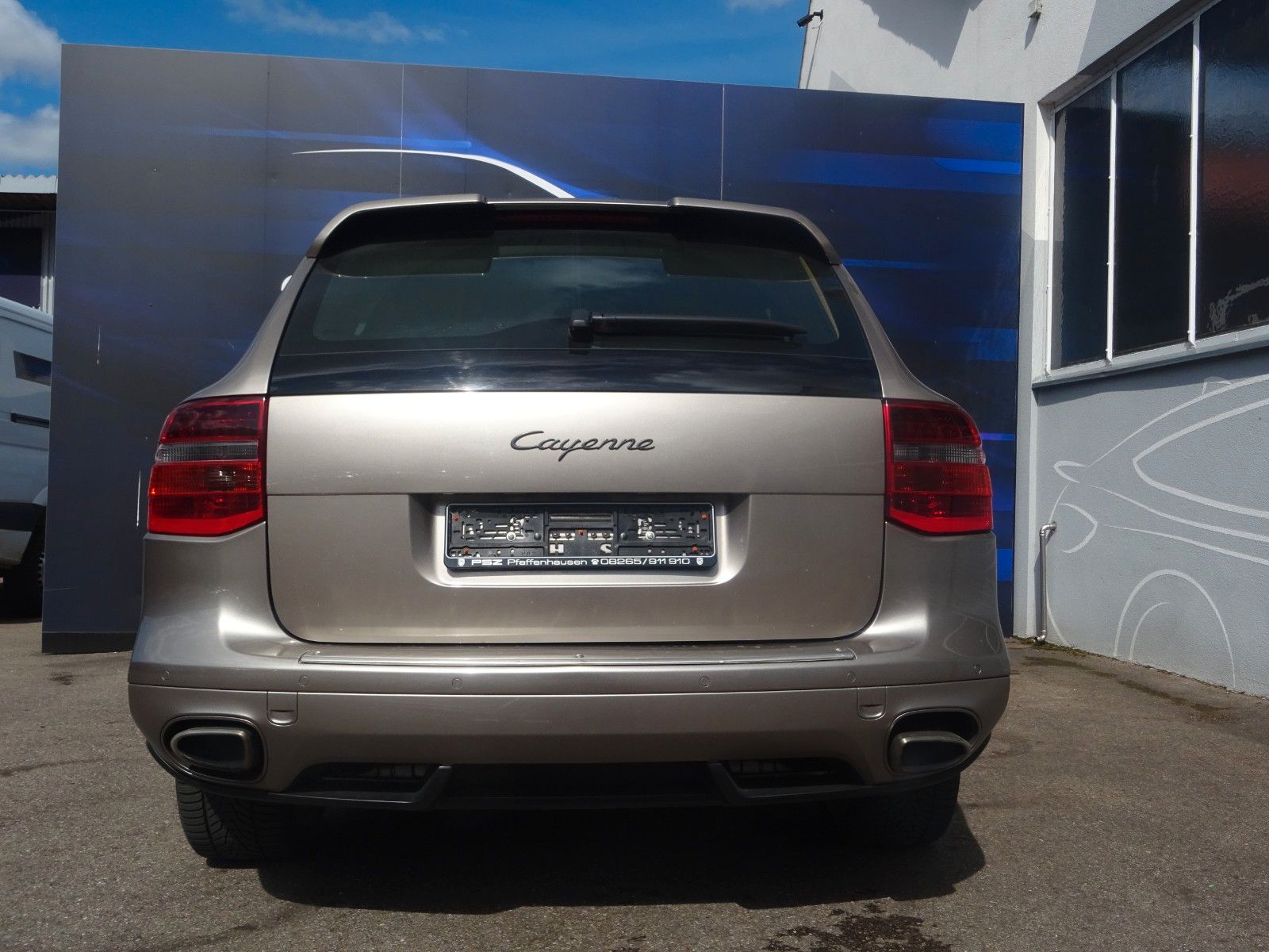 Fahrzeugabbildung Porsche Cayenne 3.6