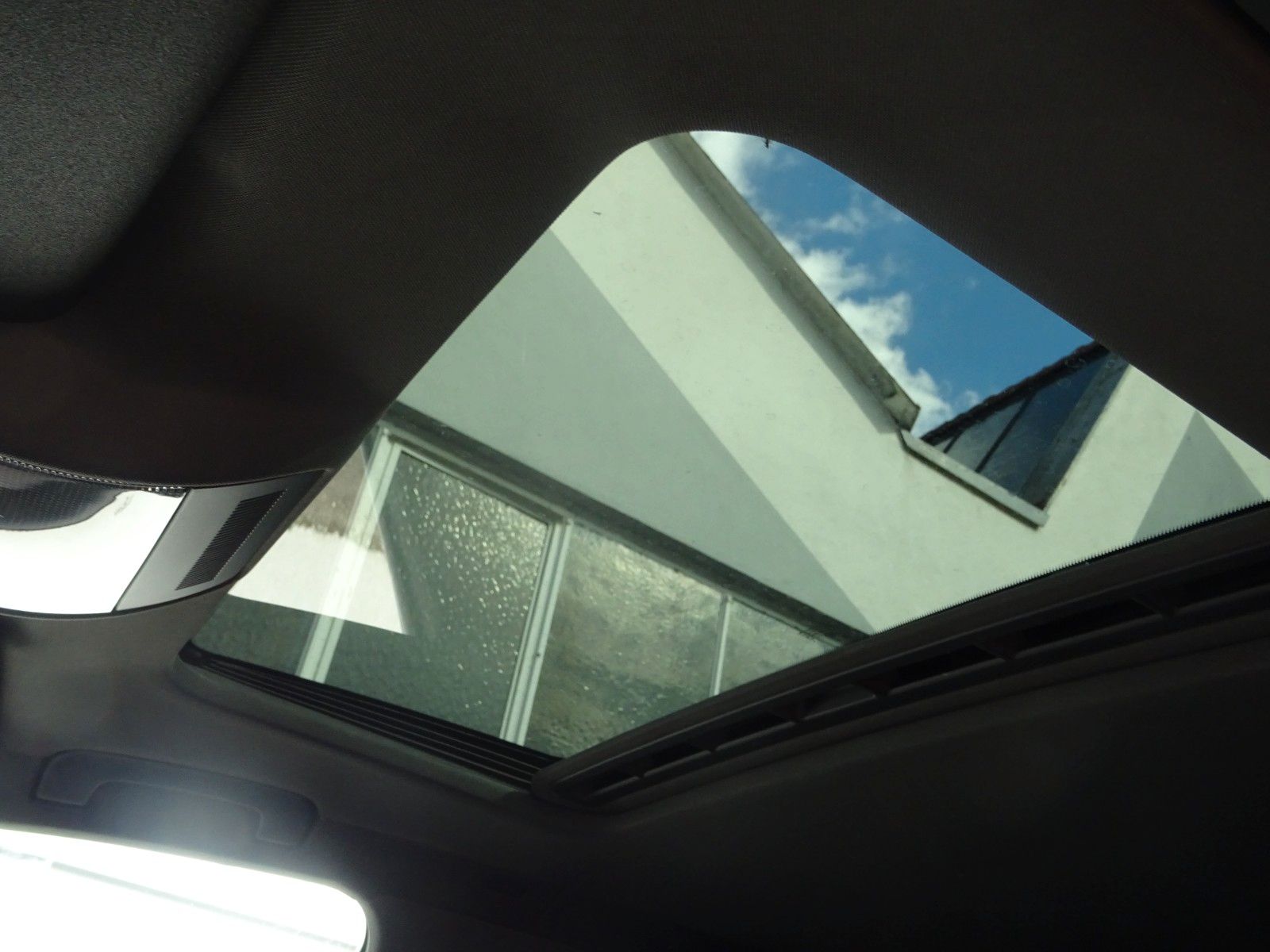 Fahrzeugabbildung Audi A4 Avant 3.0 TDI quattro S line