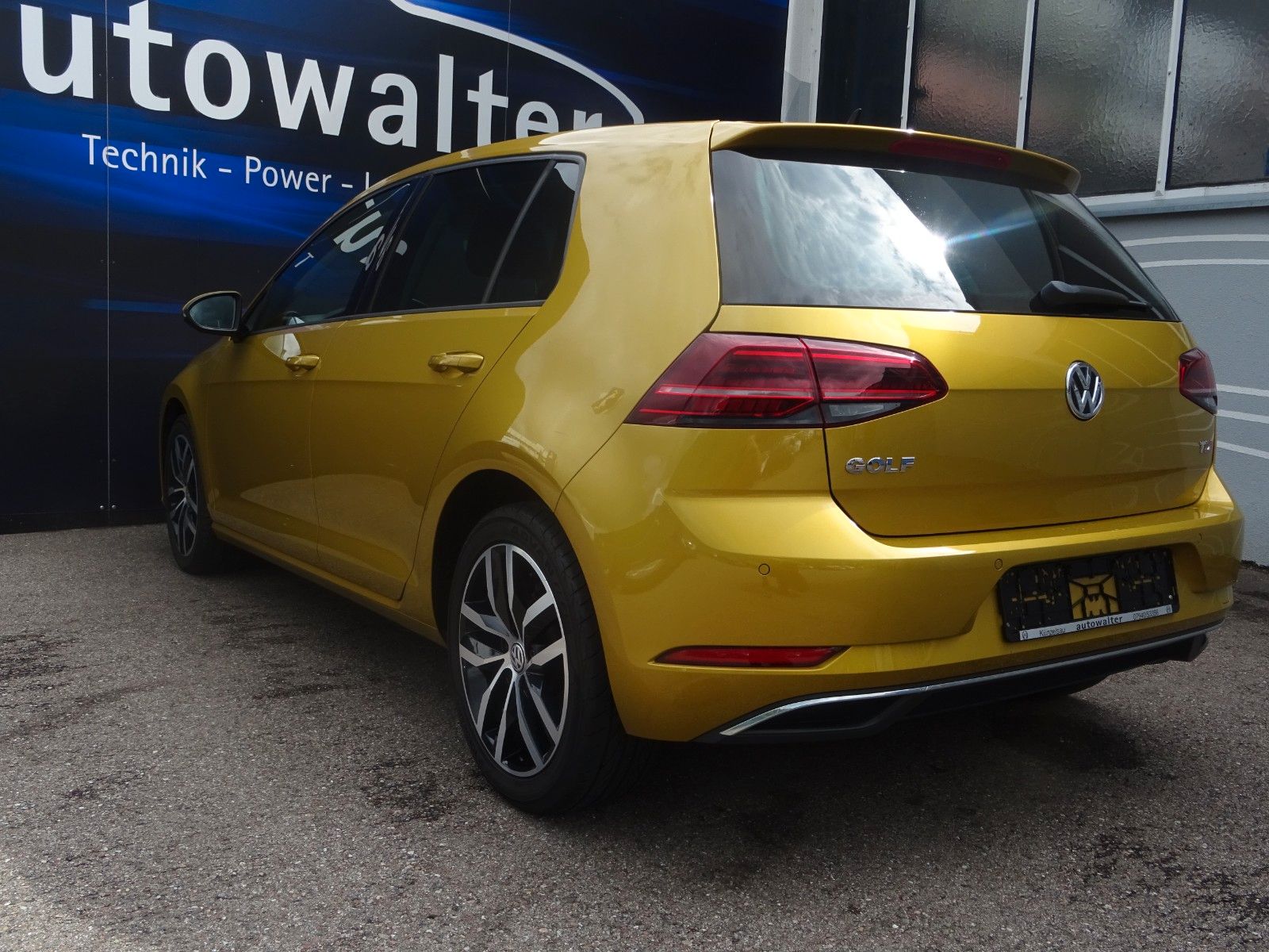 Fahrzeugabbildung Volkswagen Golf VII Lim. Comfortline BMT/Start-Stopp