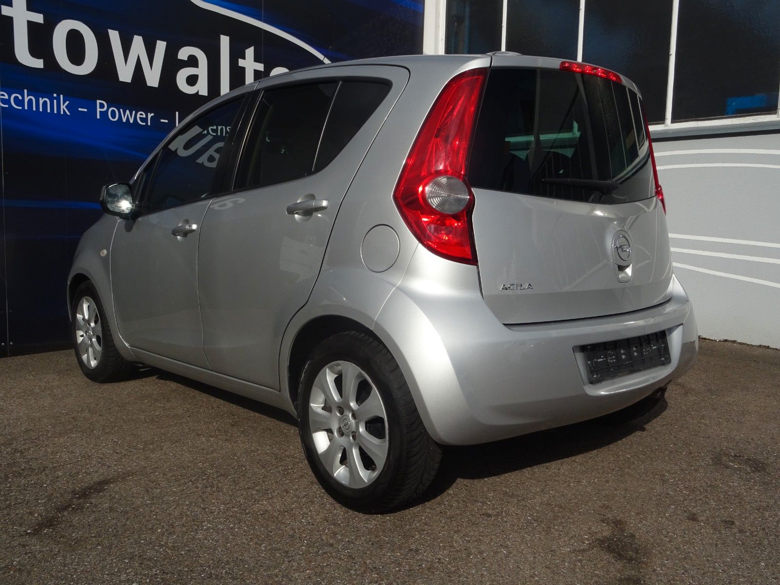 Fahrzeugabbildung Opel Agila B Edition