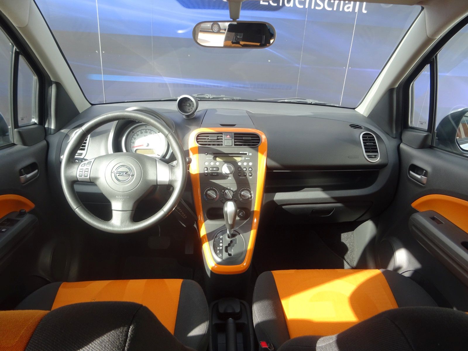 Fahrzeugabbildung Opel Agila B Edition