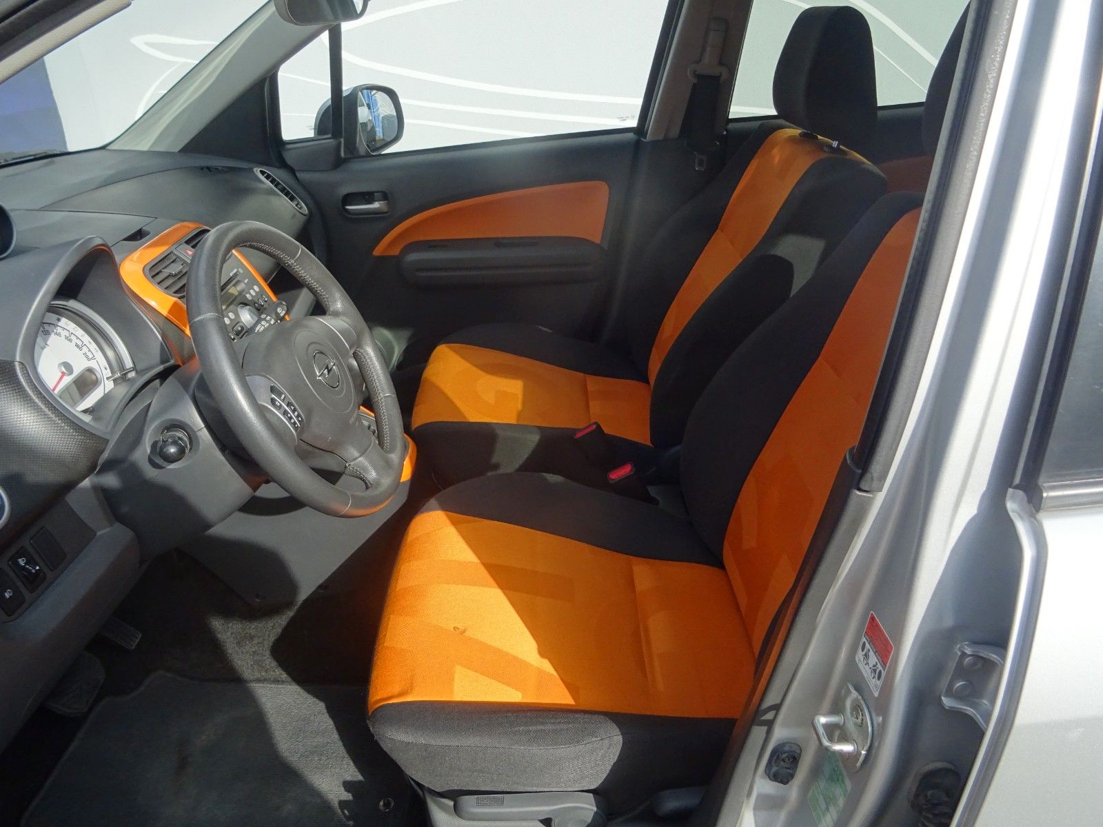 Fahrzeugabbildung Opel Agila B Edition
