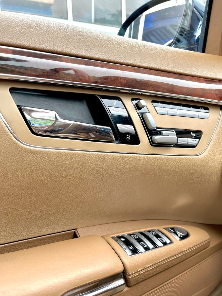 Fahrzeugabbildung Mercedes-Benz Lim. S 500 AHK Schwenkbar,