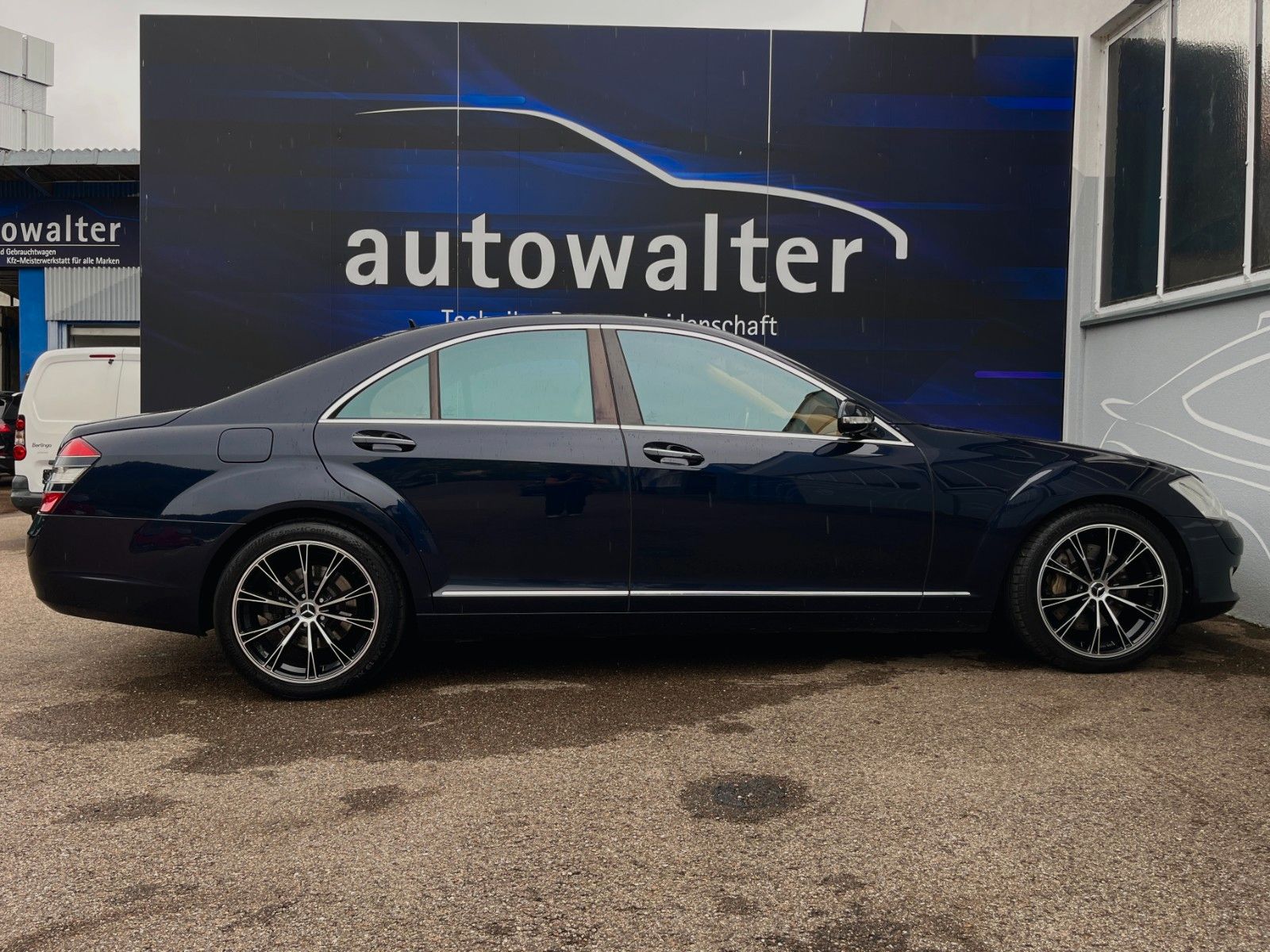 Fahrzeugabbildung Mercedes-Benz Lim. S 500 AHK Schwenkbar,