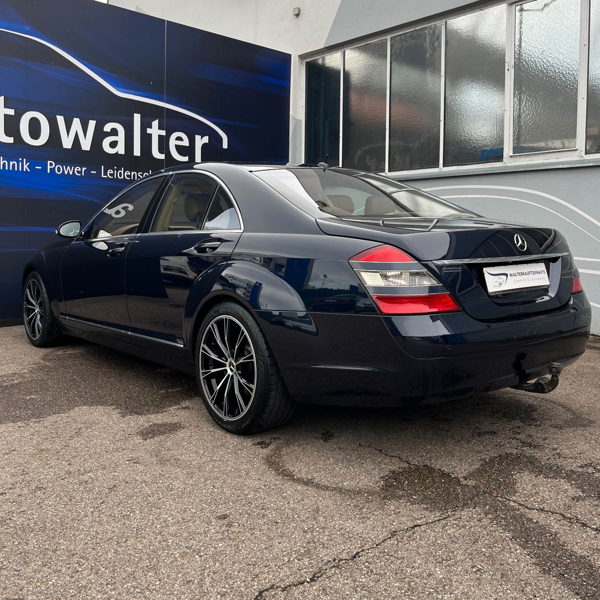 Fahrzeugabbildung Mercedes-Benz Lim. S 500 AHK Schwenkbar,