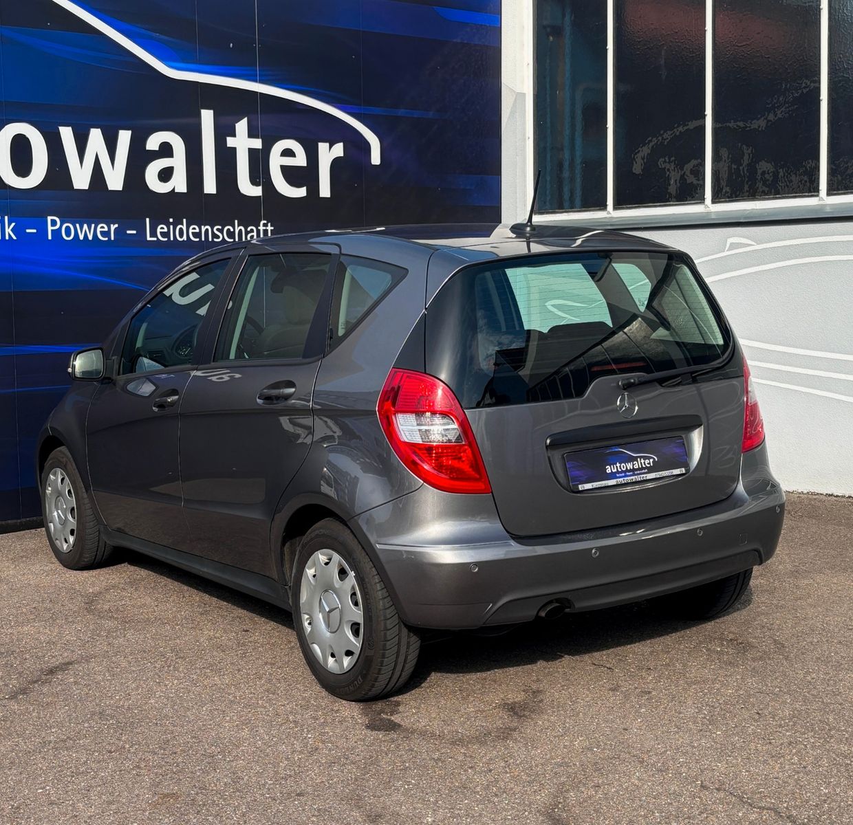 Fahrzeugabbildung Mercedes-Benz A 180 A -Klasse A 180