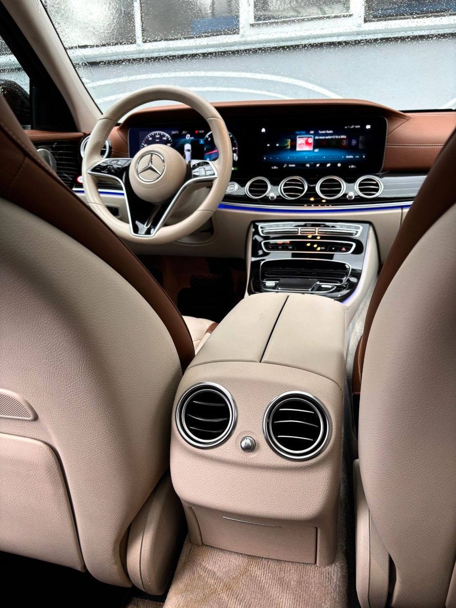 Fahrzeugabbildung Mercedes-Benz E 400 d 4Matic,Designo,Standheizung