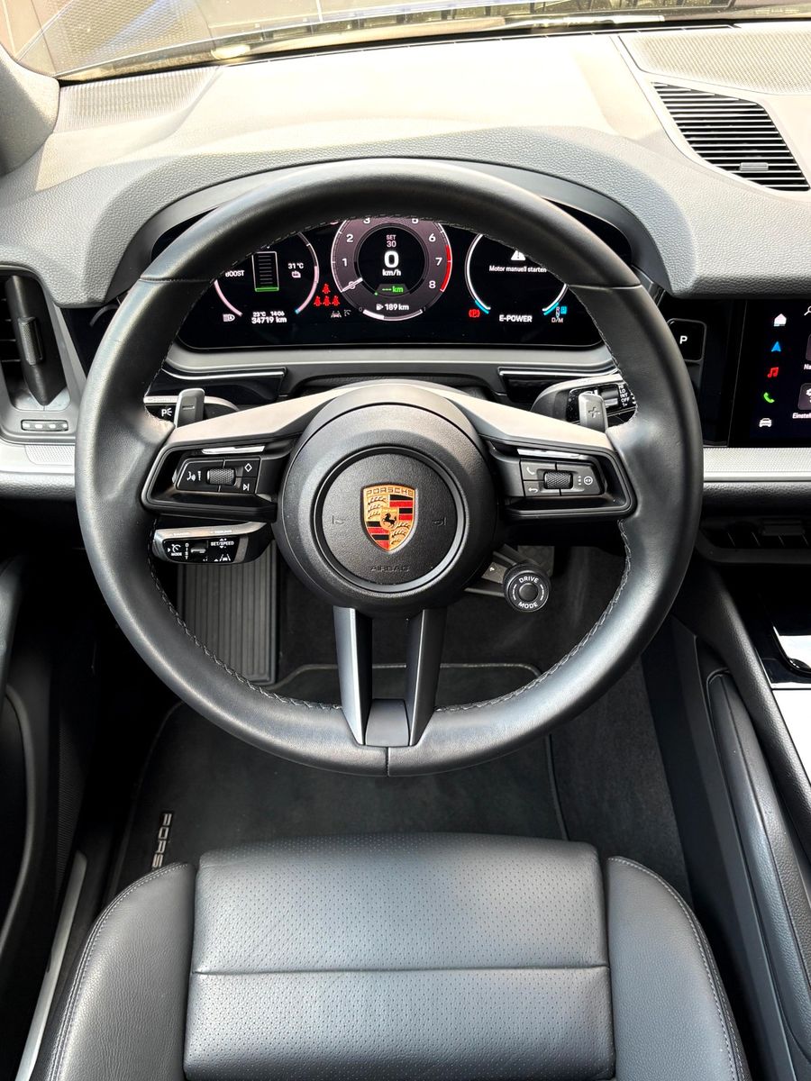 Fahrzeugabbildung Porsche Cayenne E-Hybrid