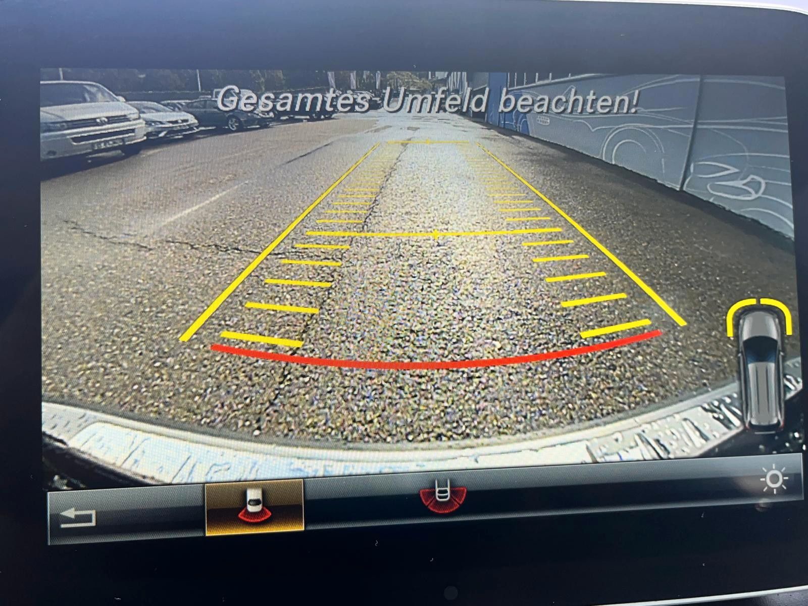 Fahrzeugabbildung Mercedes-Benz B 180 B -Klasse B 180