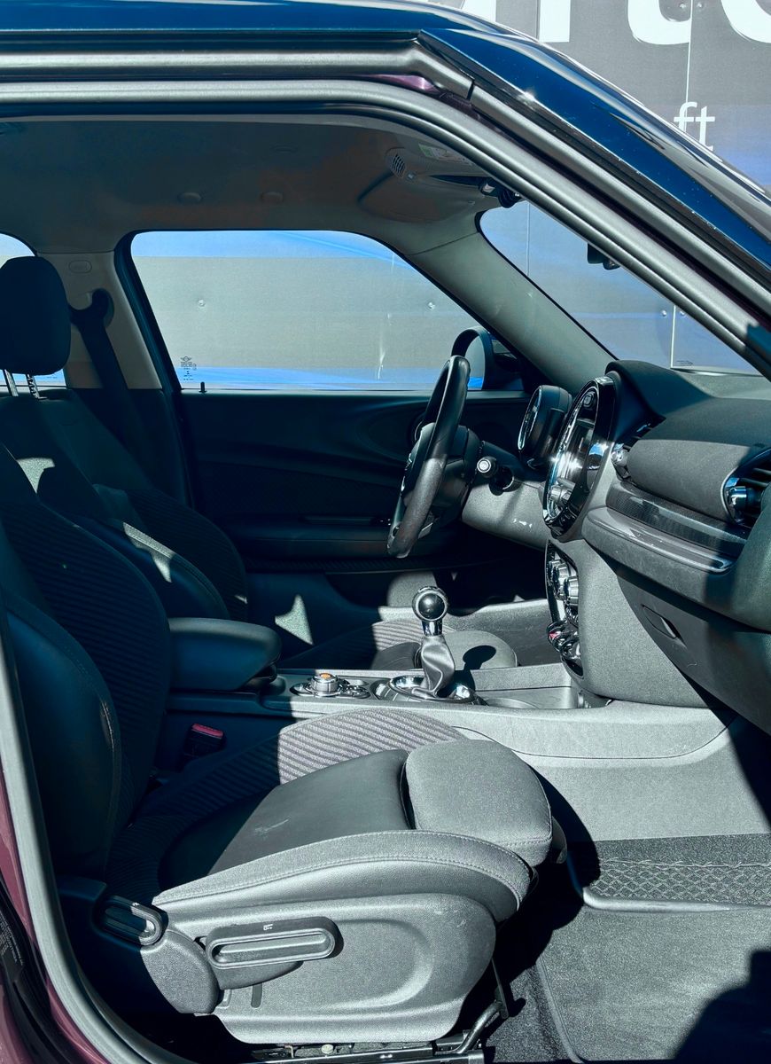 Fahrzeugabbildung MINI Cooper Clubman