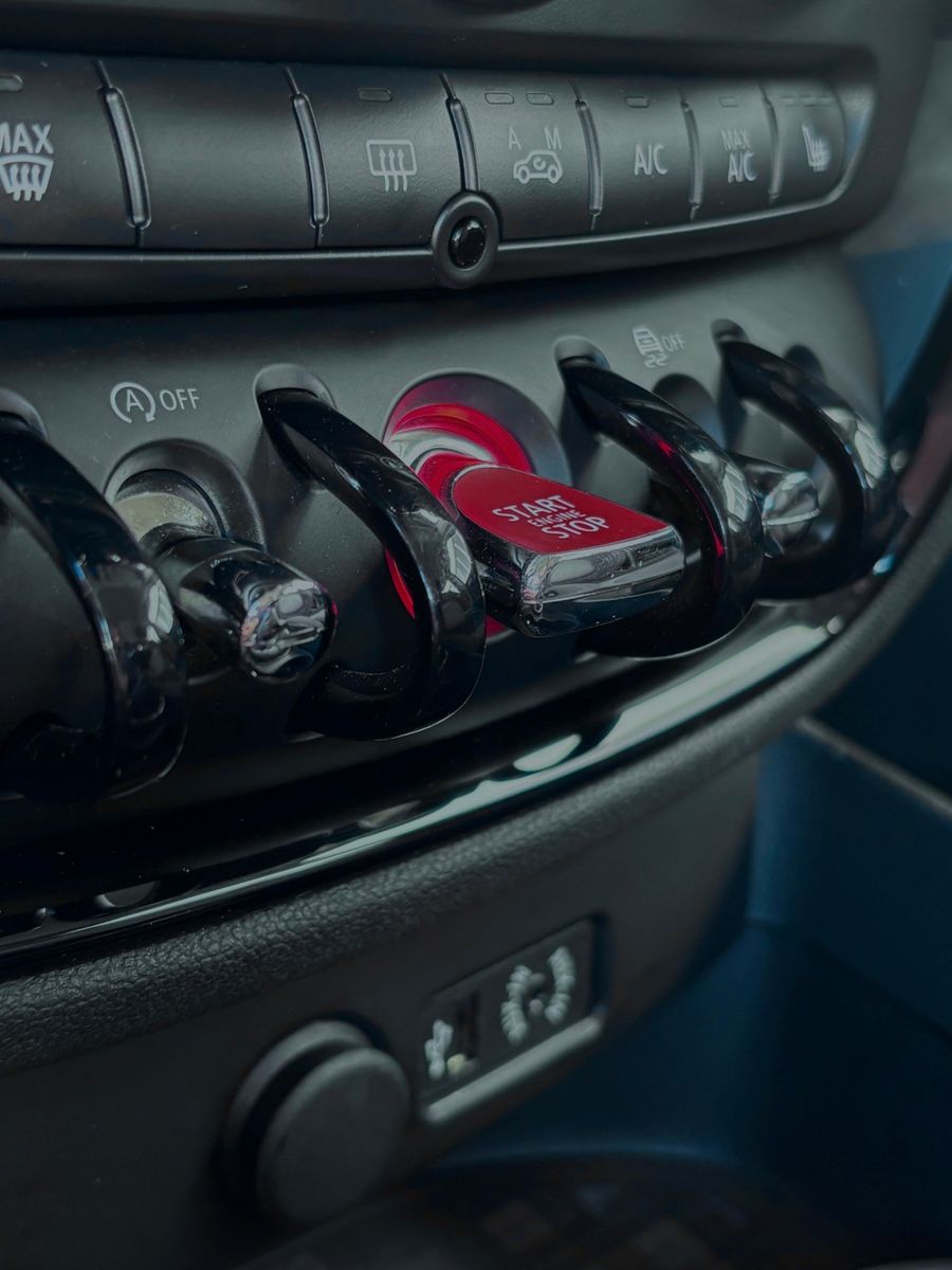 Fahrzeugabbildung MINI Cooper Clubman