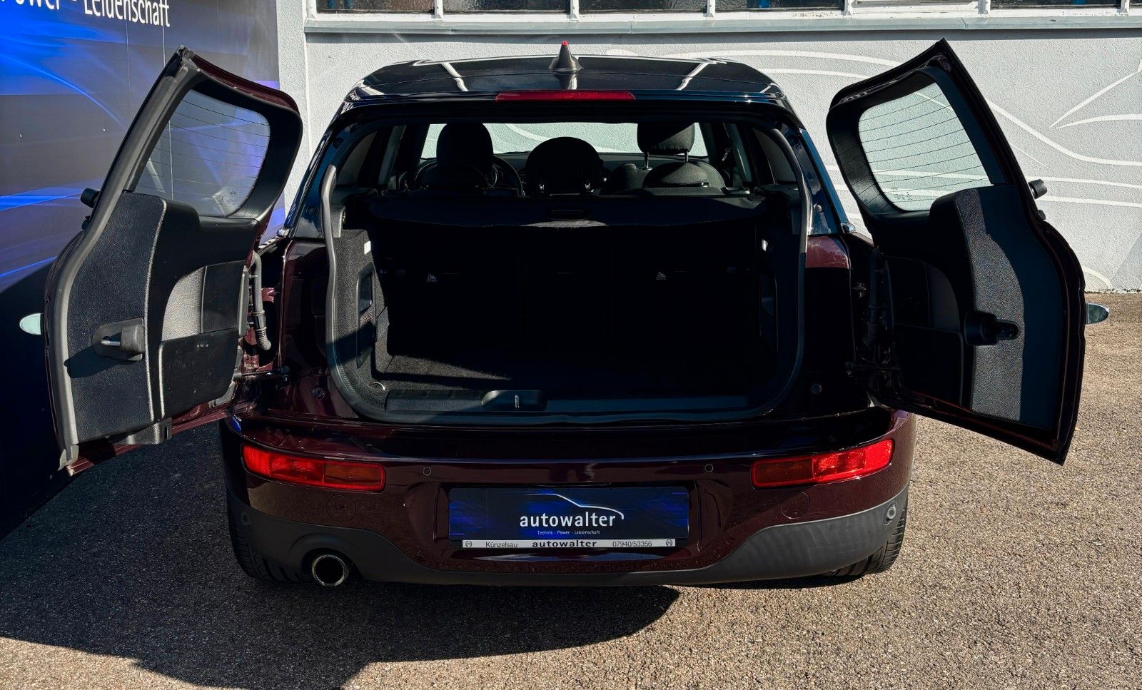 Fahrzeugabbildung MINI Cooper Clubman