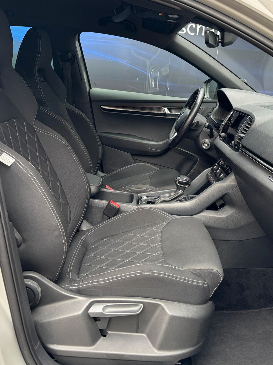 Fahrzeugabbildung SKODA Karoq Sportline