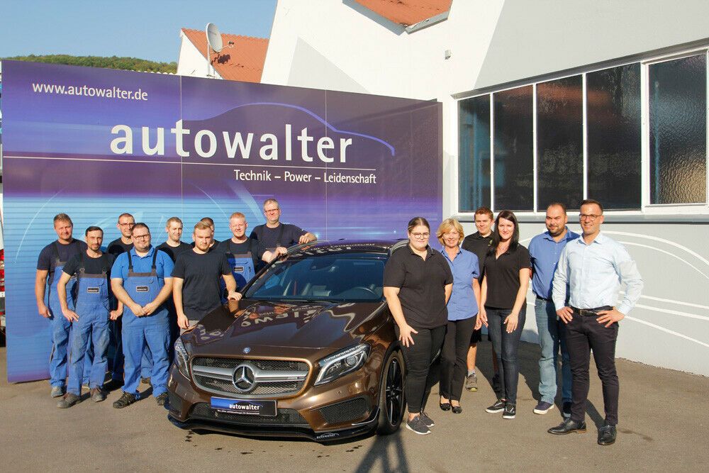 Fahrzeugabbildung Ford S-MAX Titanium,7 Sitzer,ATM 50000 KM