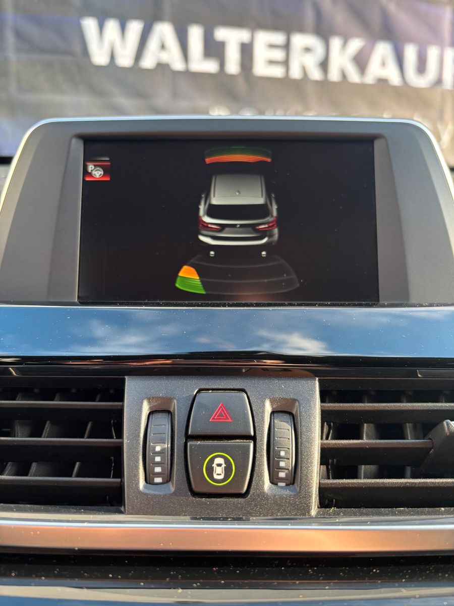 Fahrzeugabbildung BMW X1 sDrive 18 d Sport Line