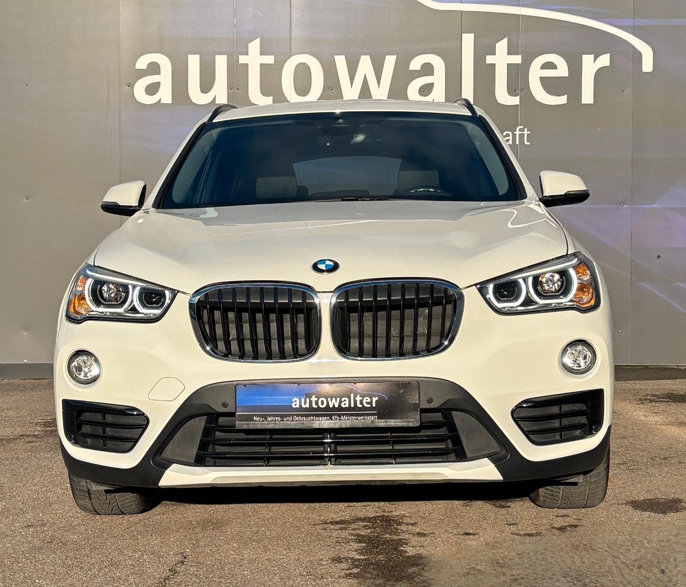 Fahrzeugabbildung BMW X1 sDrive 18 d Sport Line