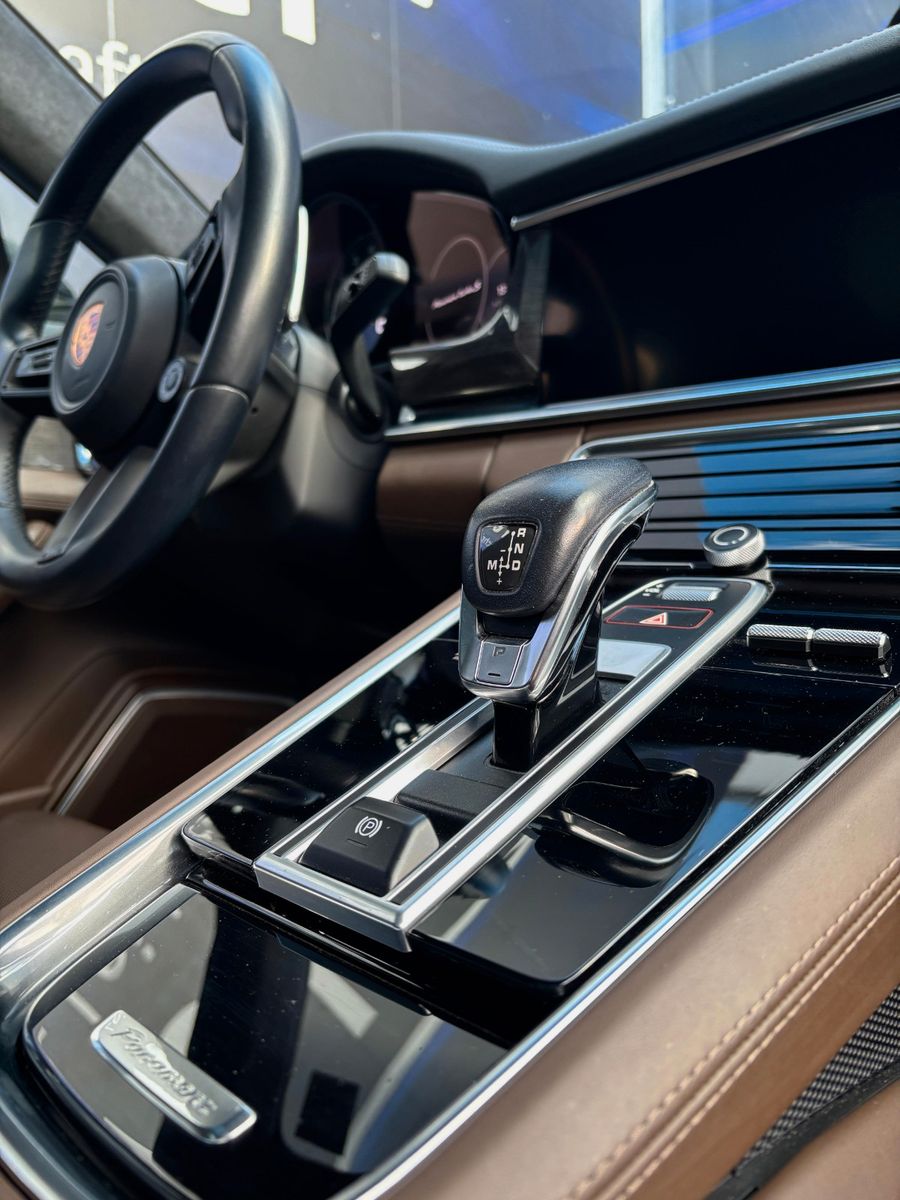 Fahrzeugabbildung Porsche Panamera Turbo S-Vollausstattung