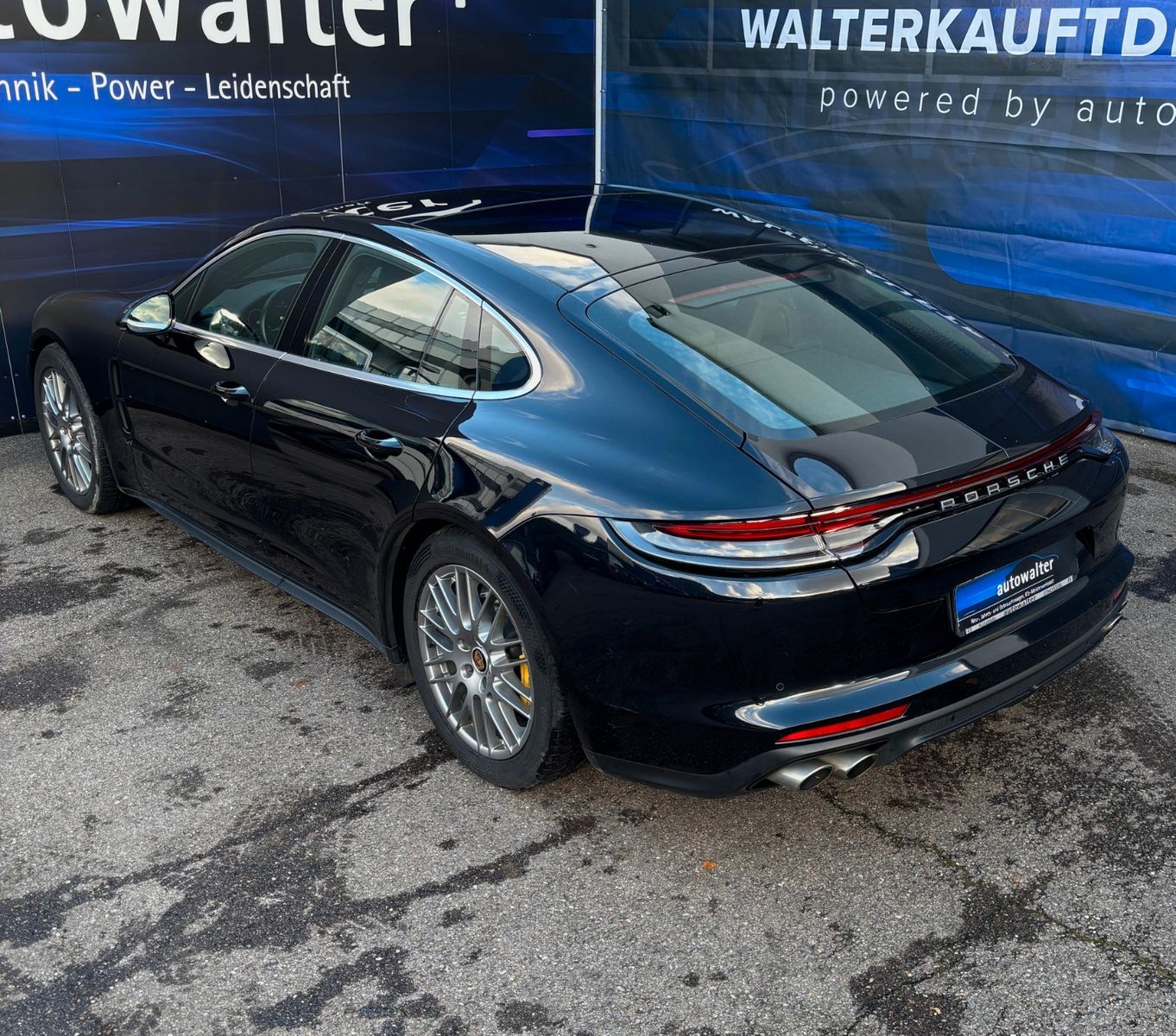 Fahrzeugabbildung Porsche Panamera Turbo S-Vollausstattung