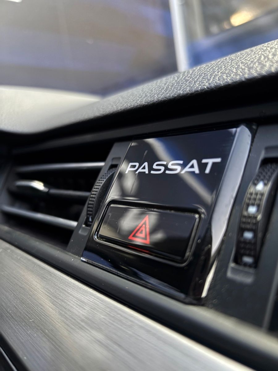 Fahrzeugabbildung Volkswagen Passat Variant Basis