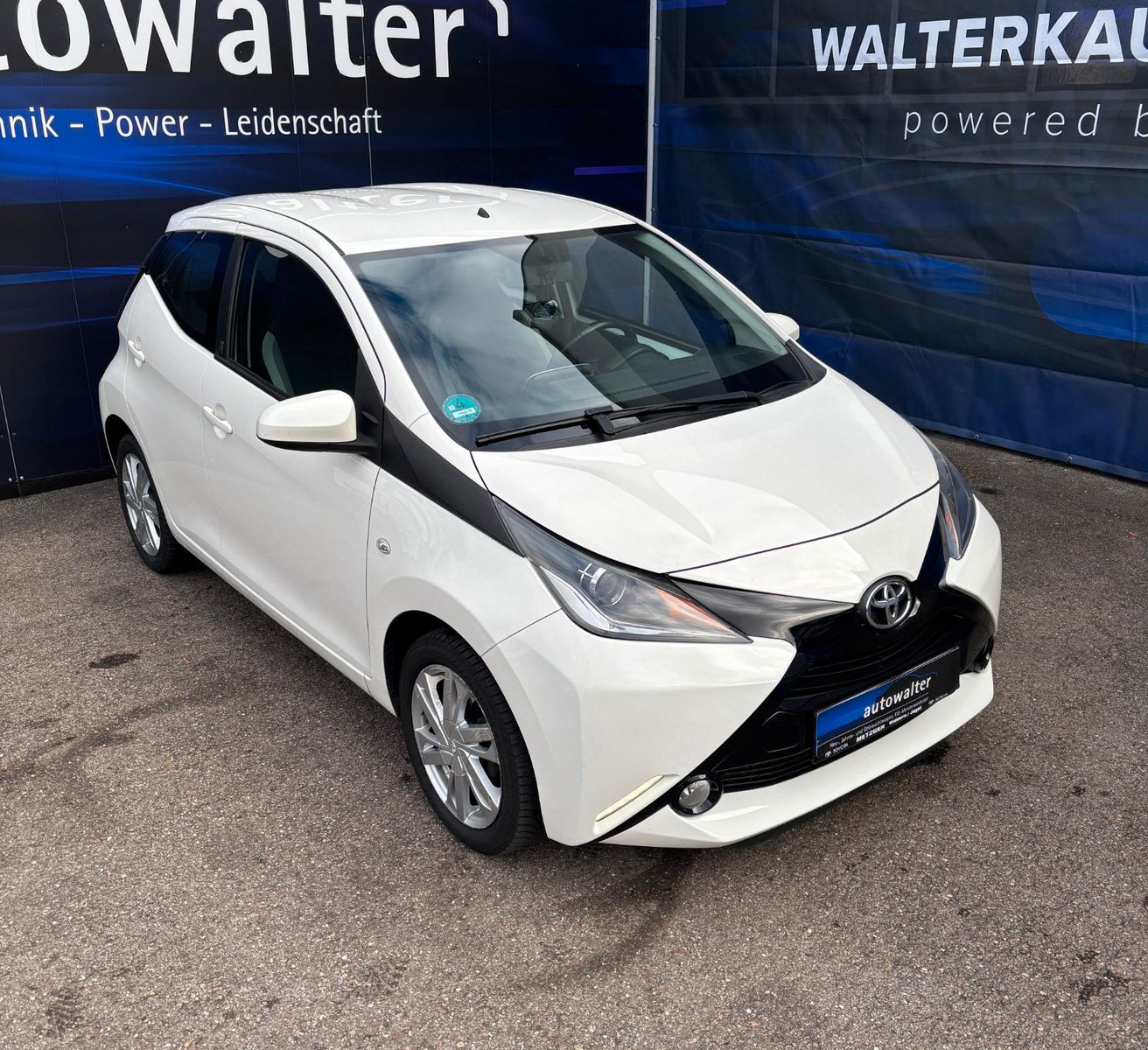 Fahrzeugabbildung Toyota Aygo AYGO x-play Team D